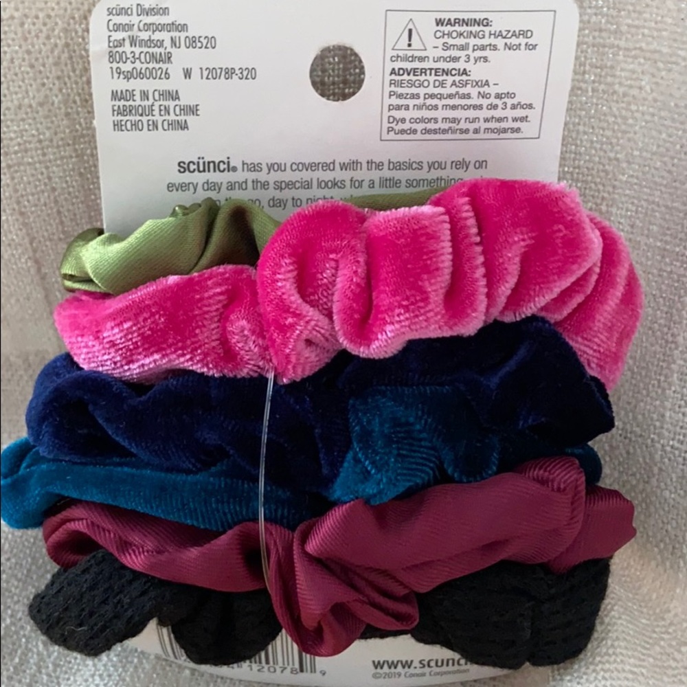 Scünci hair scrunchies - Picture 2 of 2